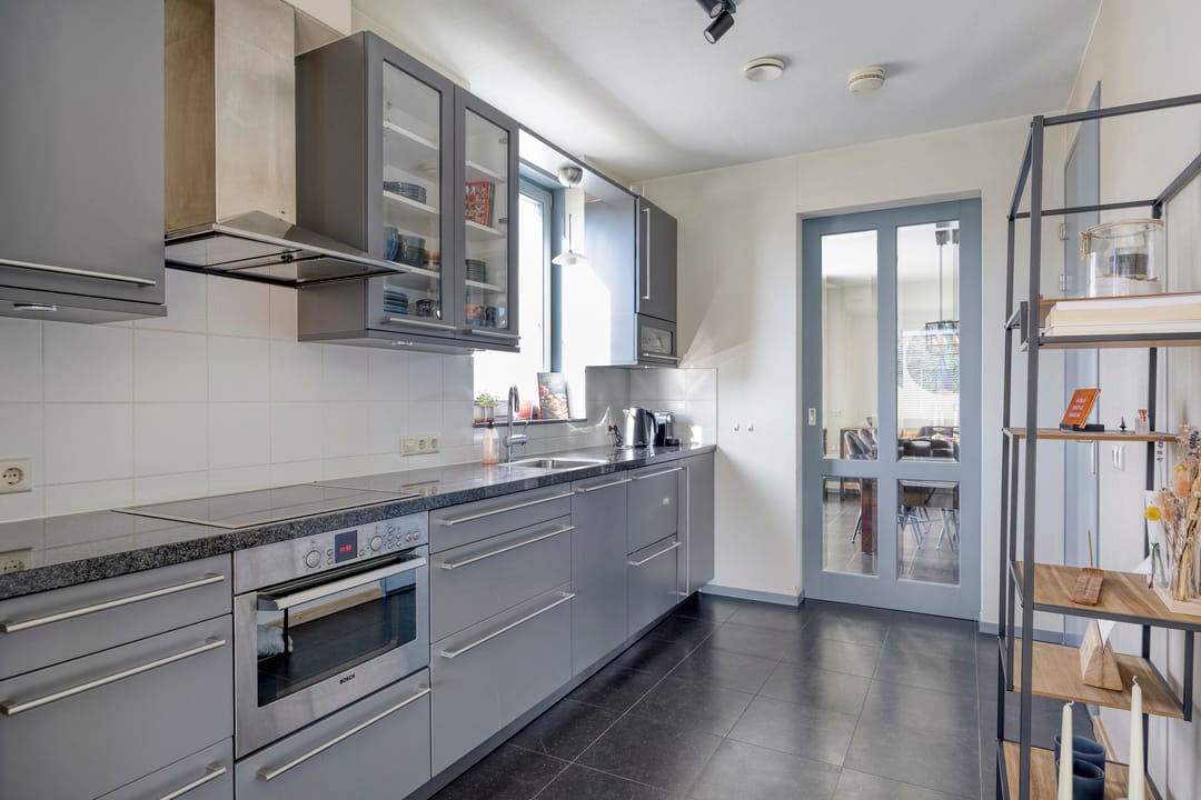 Foto 7 van Raamweg 1