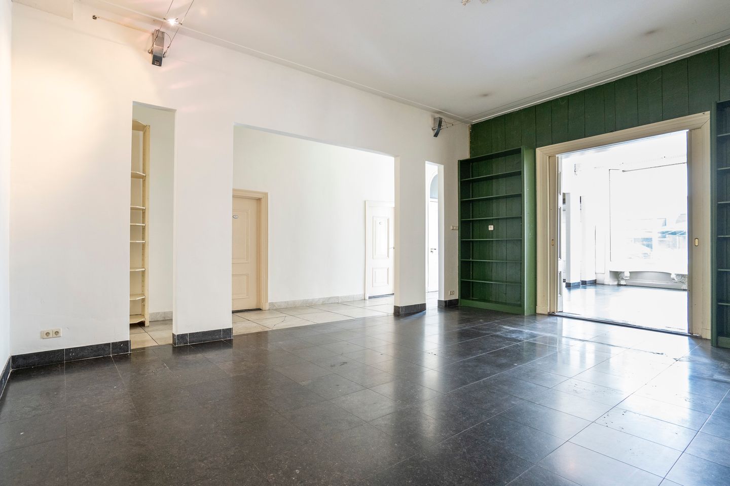 Bekijk foto 3 van Markt 12