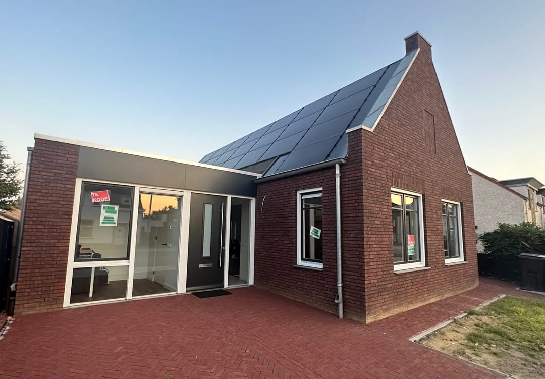 Photo 1 of Roermondseweg 121