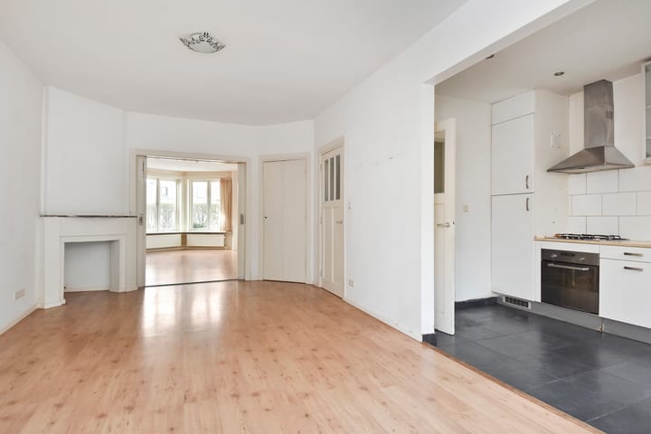 Photo 4 of Doornstraat 166