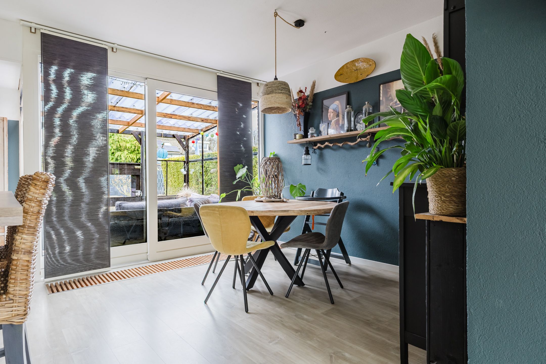 Photo 12 of Hunze 47