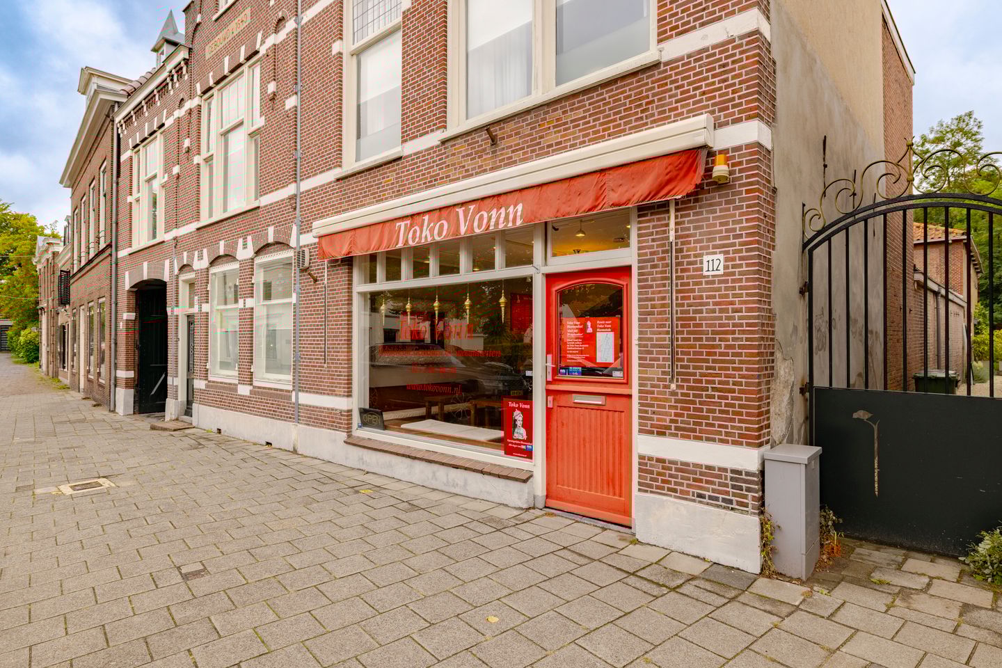 Bekijk foto 2 van Bloemendaalseweg 112