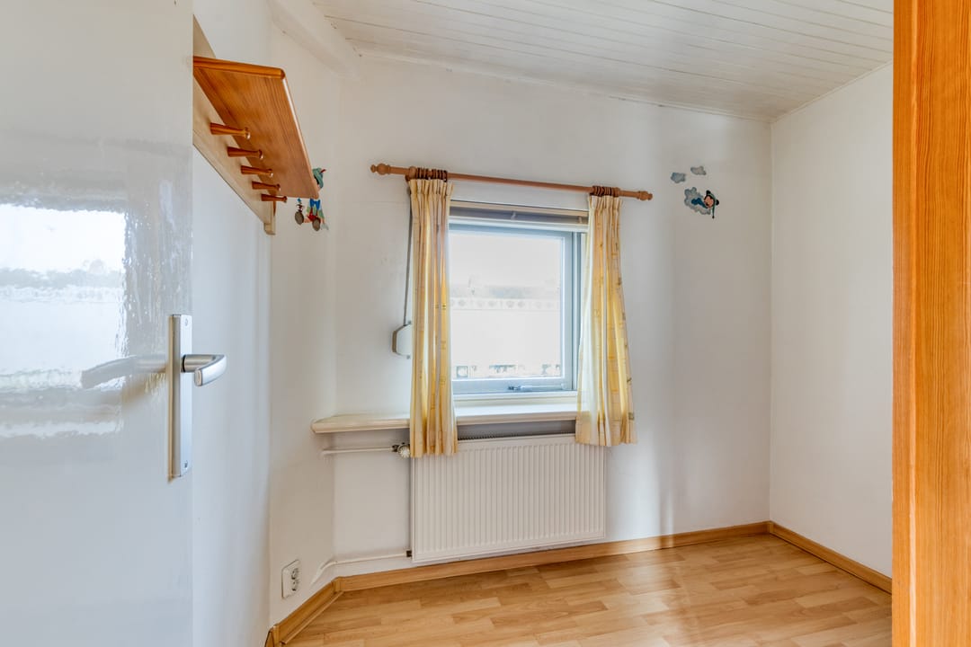 Photo 28 of Burgemeester Elkhuizenlaan 12