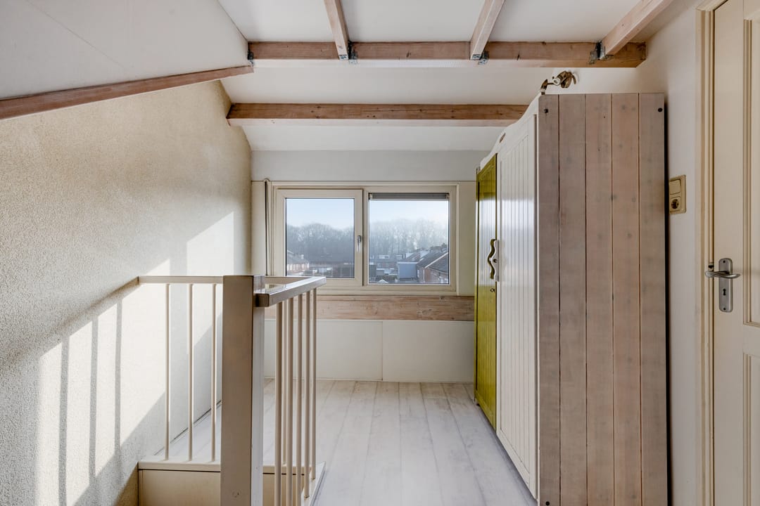 Photo 31 of Burgemeester Elkhuizenlaan 12