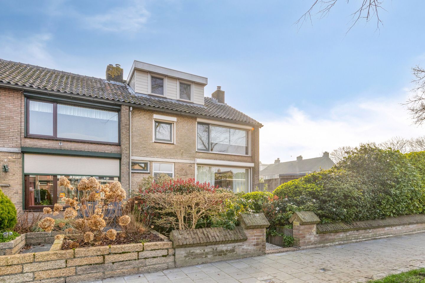 Photo 44 of Burgemeester Elkhuizenlaan 12