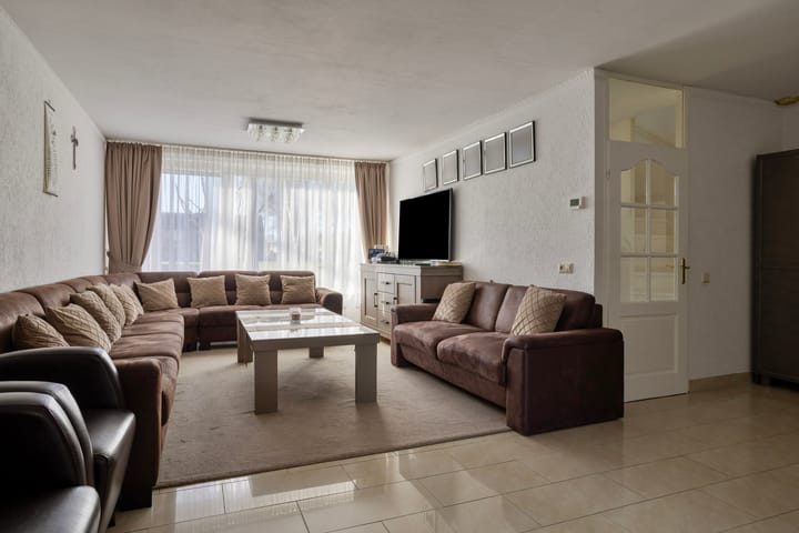 Tussenwoning te koop: Brederostraat 276, Hengelo
