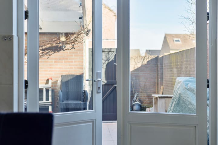 Tussenwoning te koop: Brederostraat 276, Hengelo