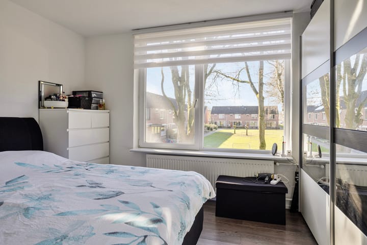 Tussenwoning te koop: Brederostraat 276, Hengelo