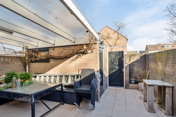 Tussenwoning te koop: Brederostraat 276, Hengelo