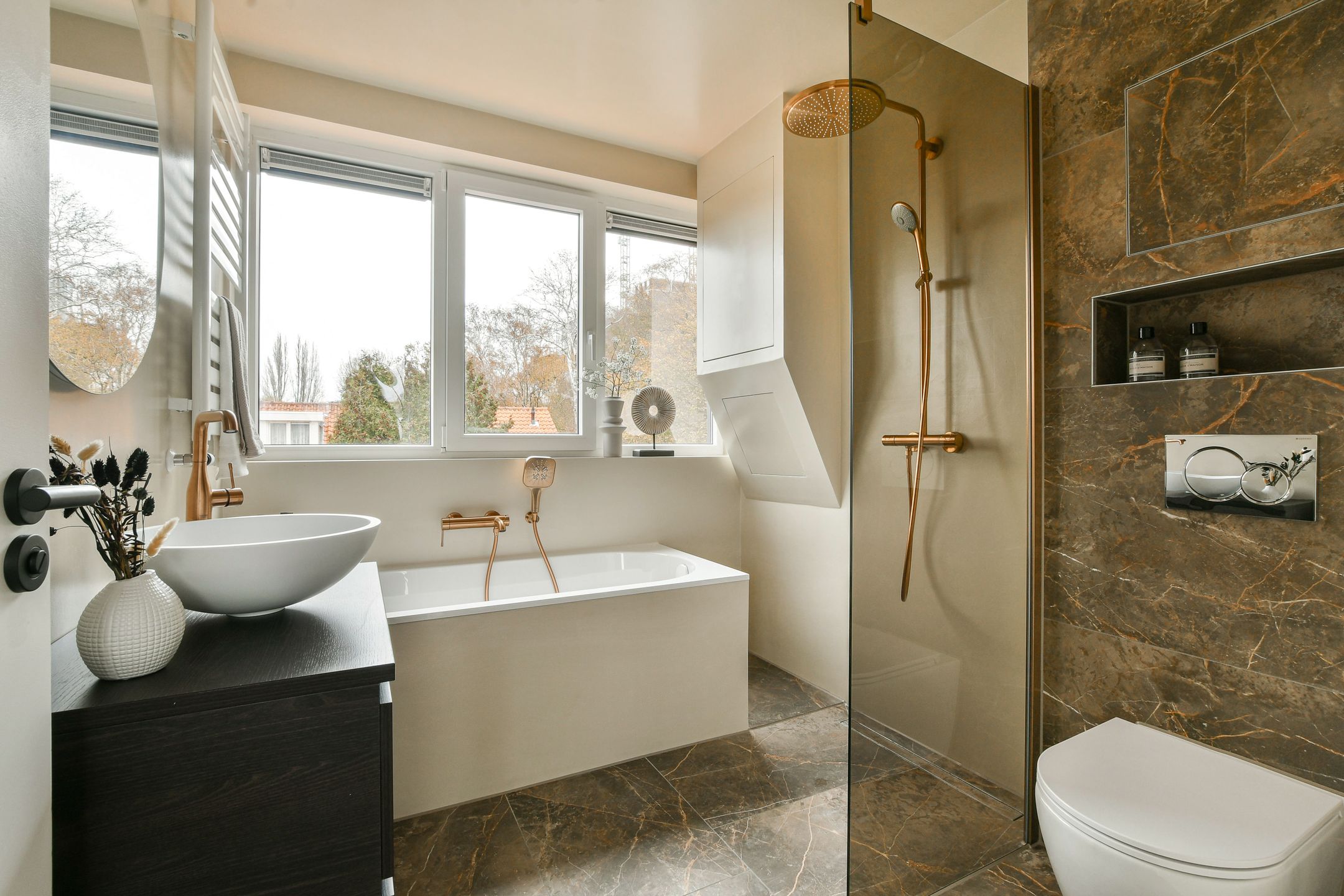 Foto 3 van Gerard Doulaan 8