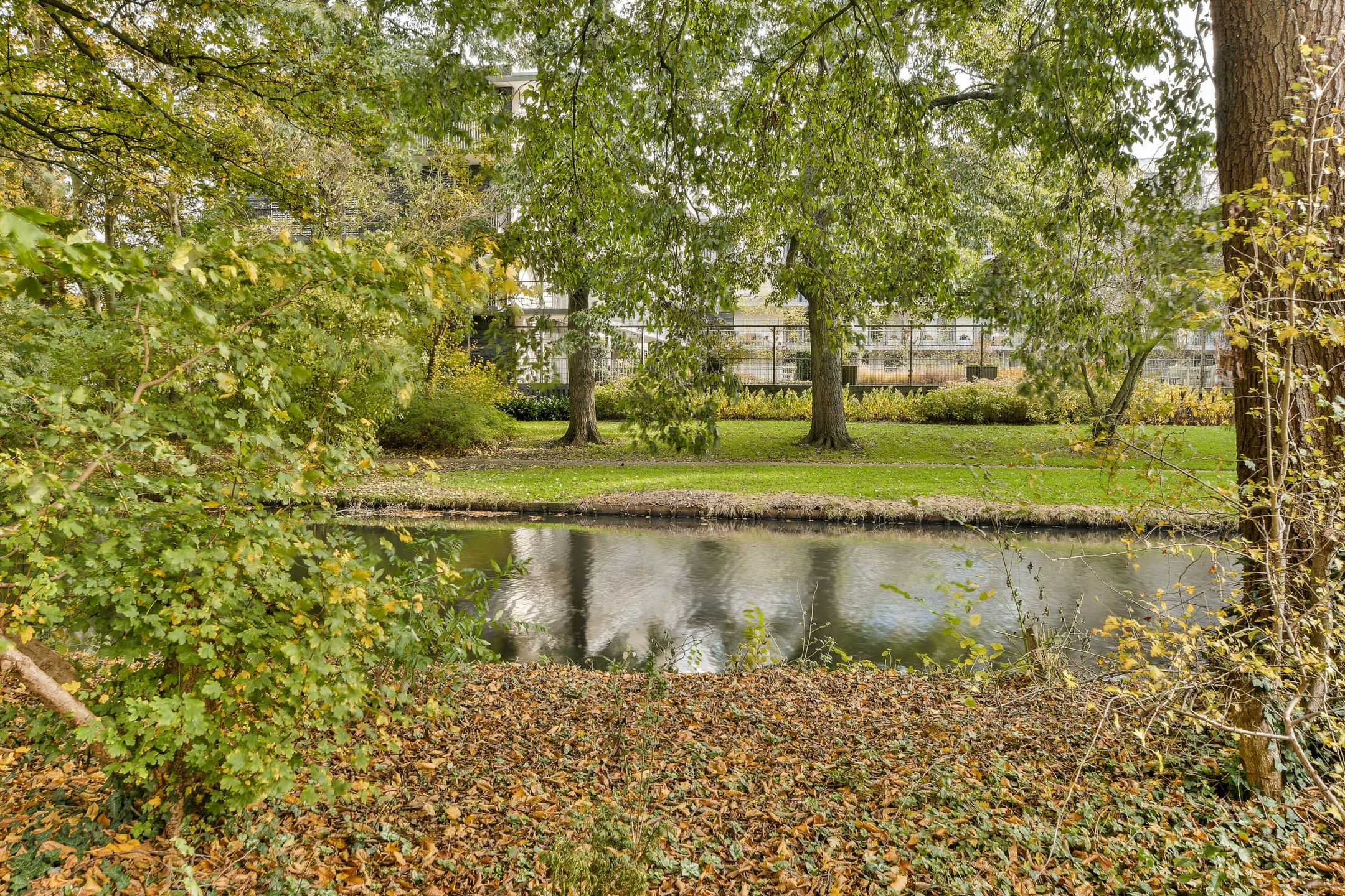 Foto 39 van Gerard Doulaan 8