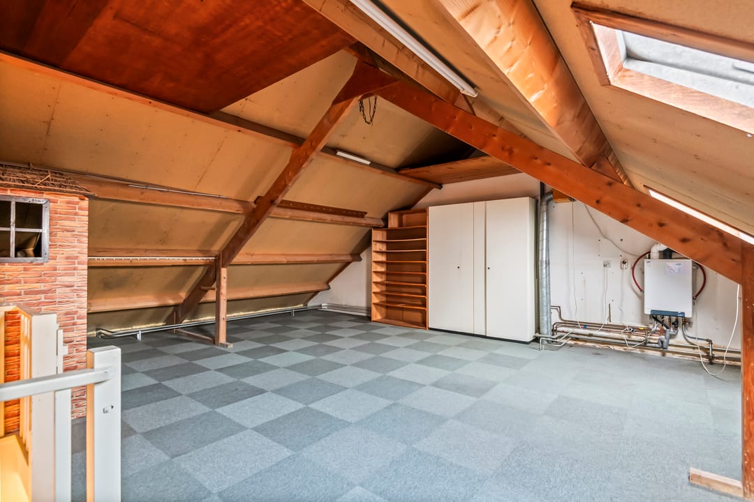 Spacious Corner House with Garage and Possibilities in Tiel — 25