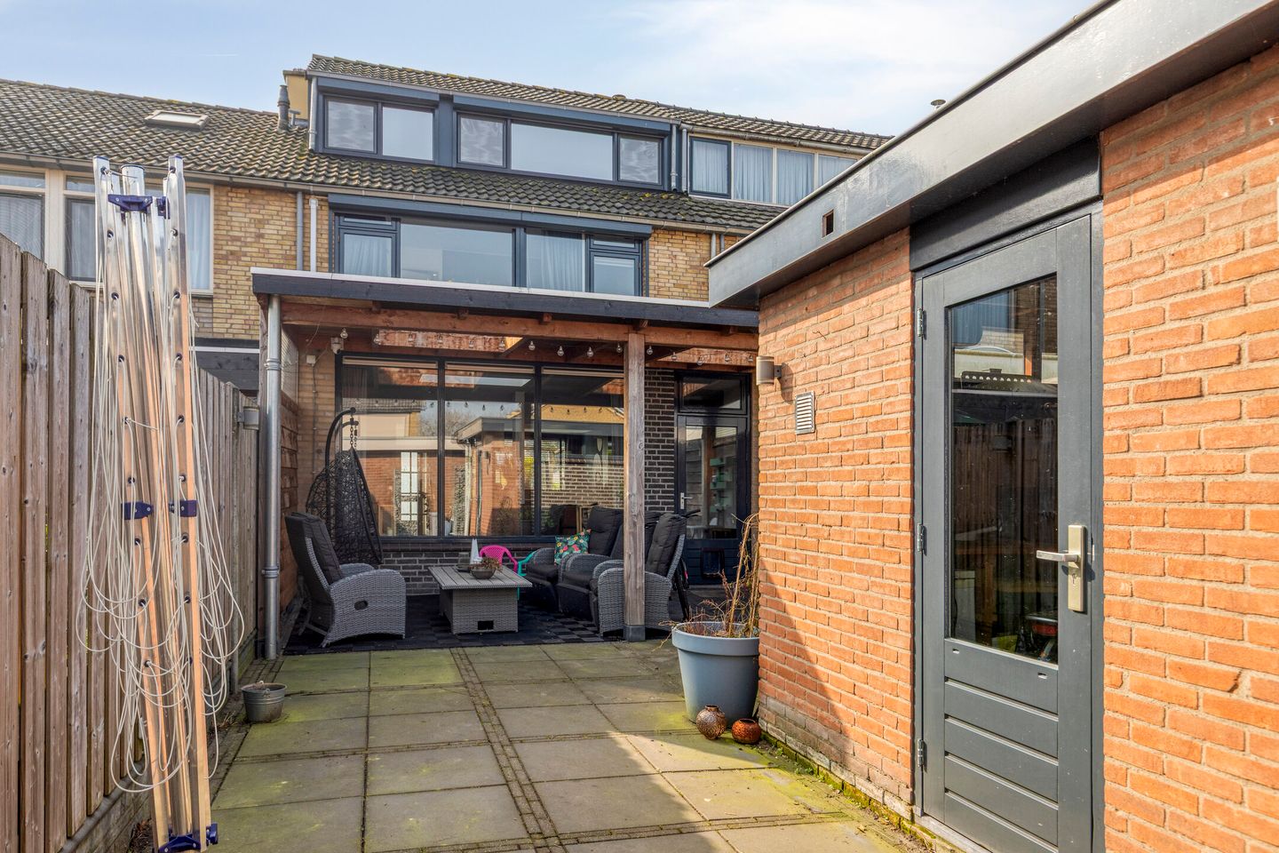 Foto 20 van Kamerlingh Onneslaan 44