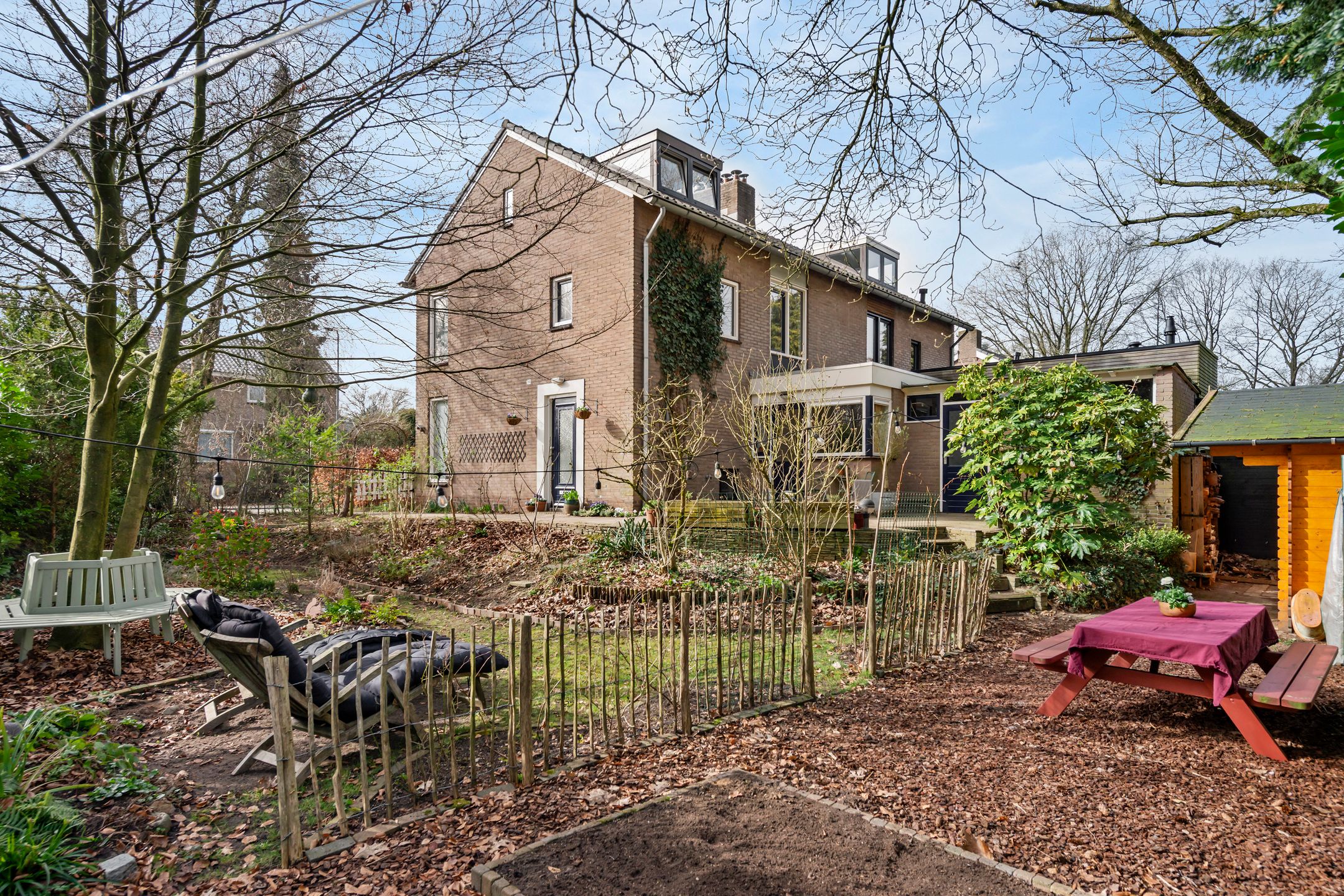 Buying a house in The Netherlands., Secretaris Kuitstraat 22