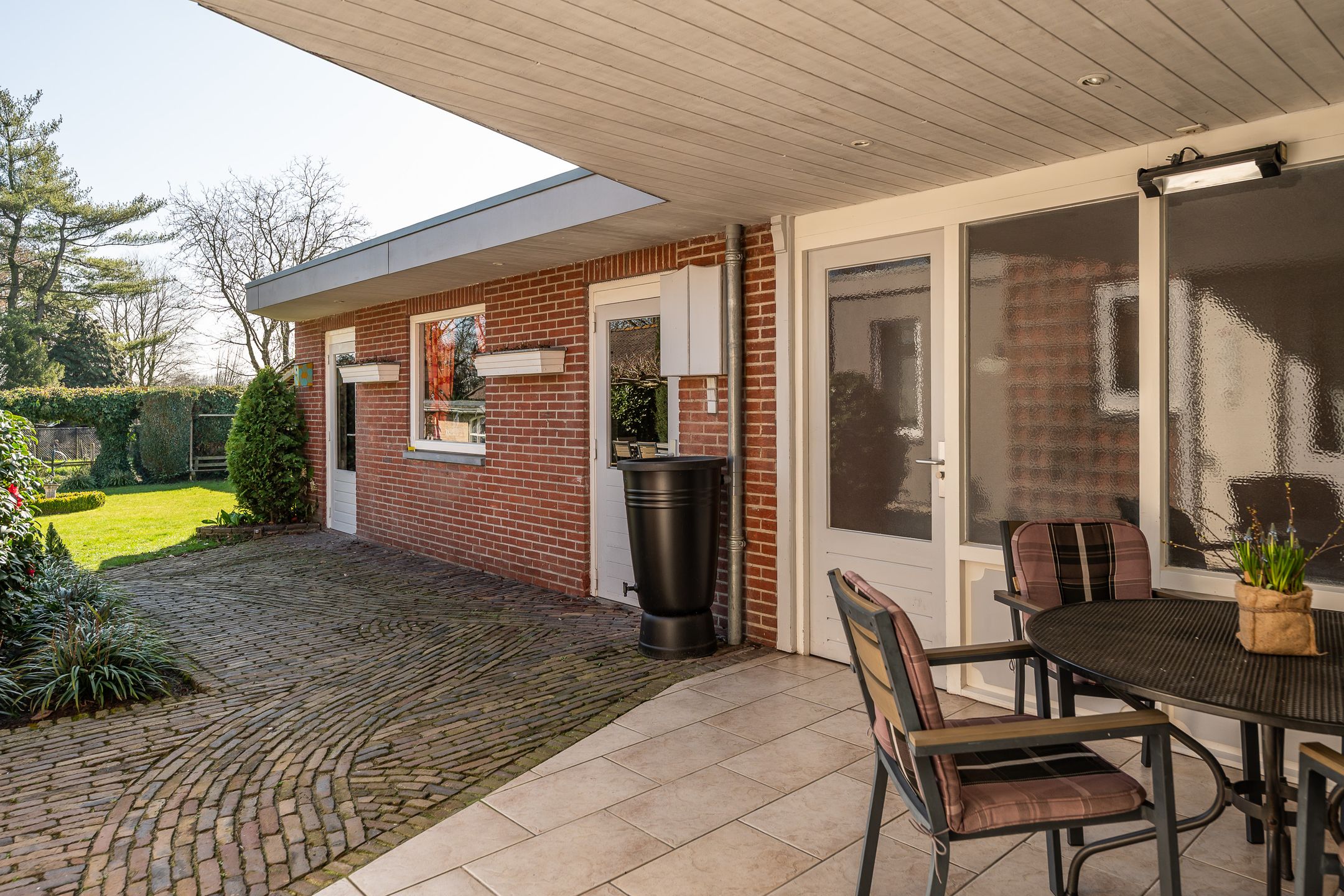 Spacious detached bungalow with large garden near Diessen — 30