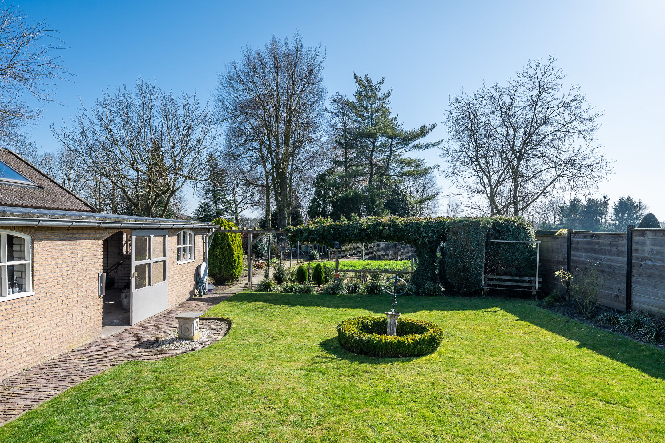Spacious detached bungalow with large garden near Diessen — 33