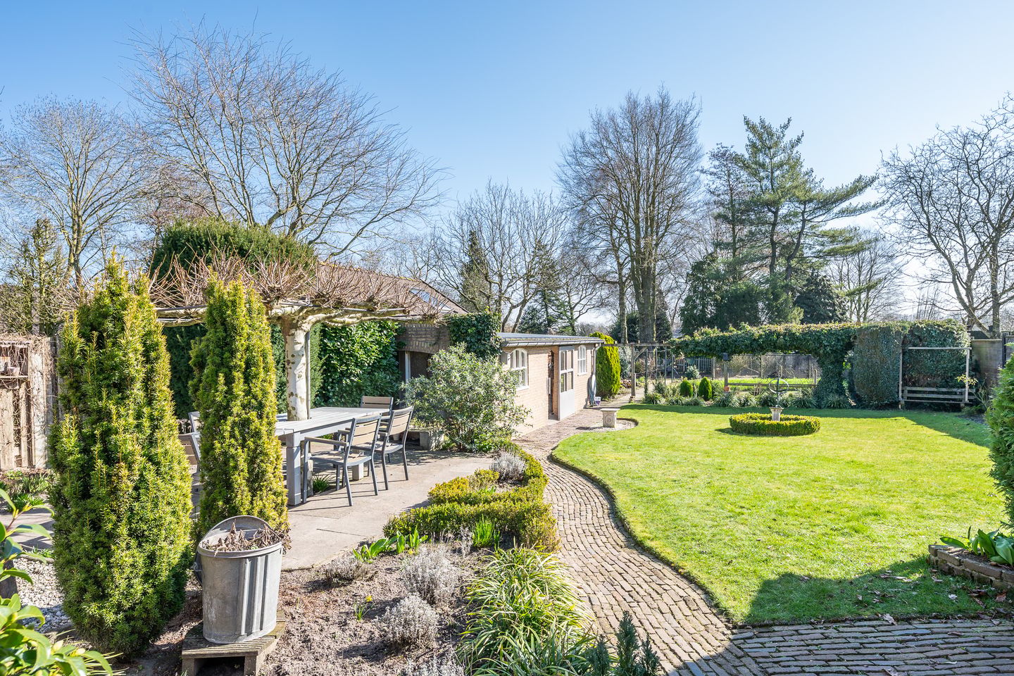 Spacious detached bungalow with large garden near Diessen — 34