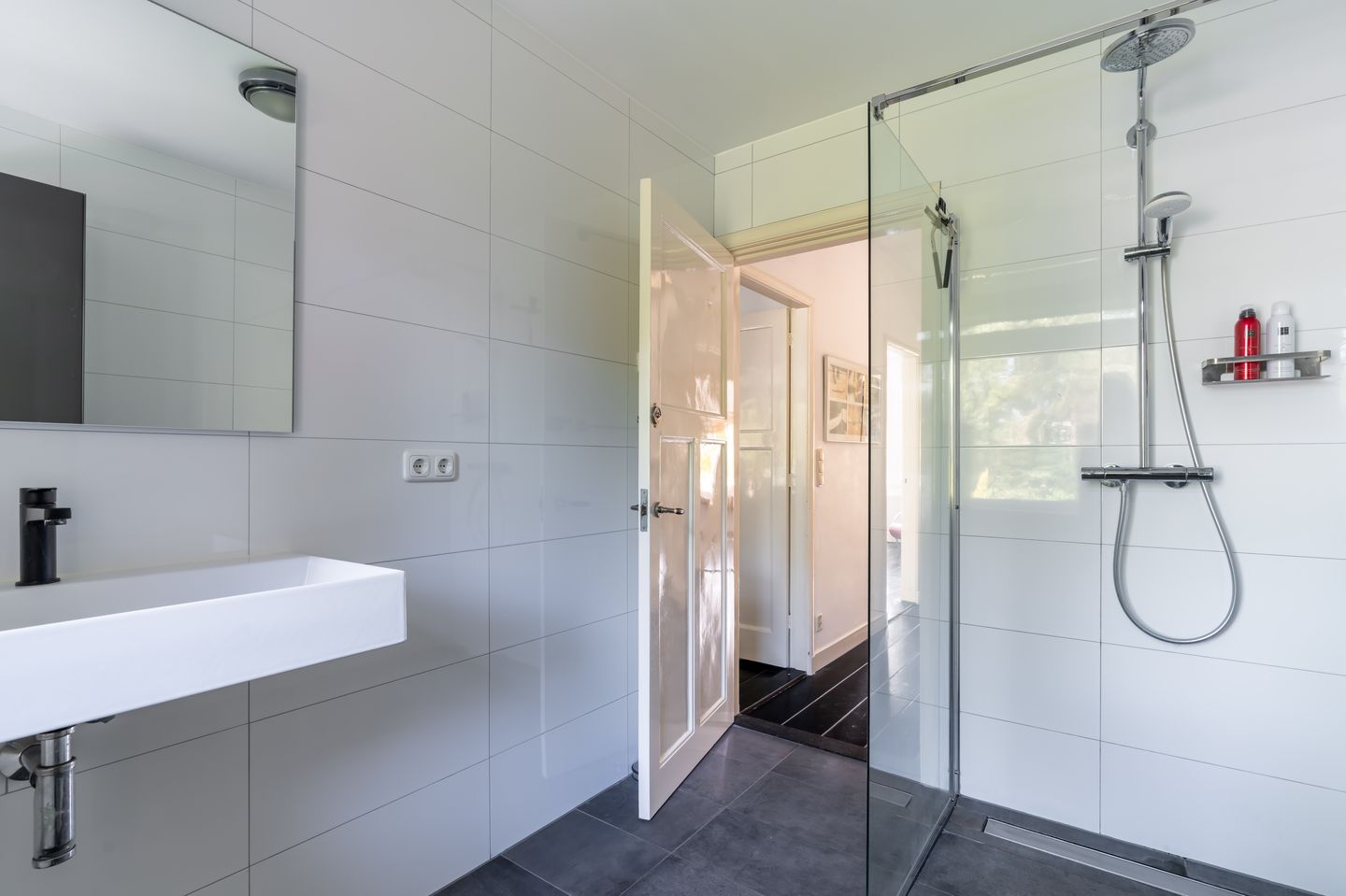 Foto 19 van Van Zuylen van Nijeveltstraat 16