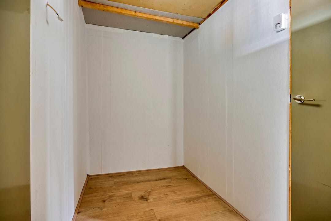 Photo 13 of Hagastraat 36