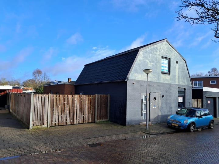 Photo 2 of Bentstraat 4