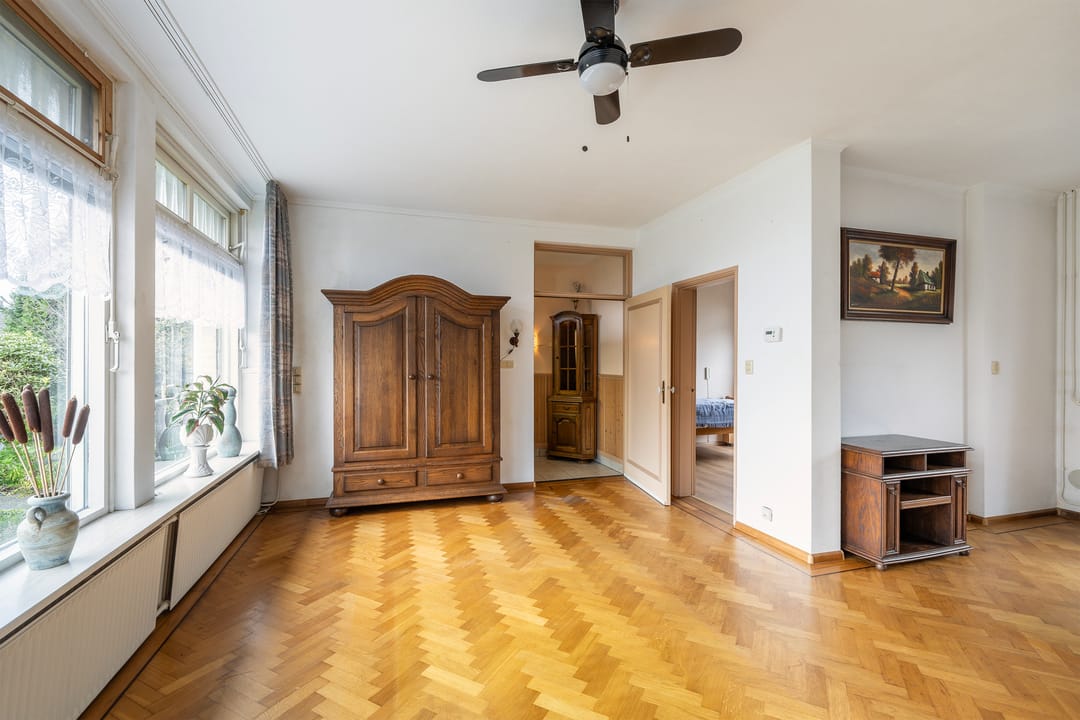 Photo 16 of Bernhardstraat 2