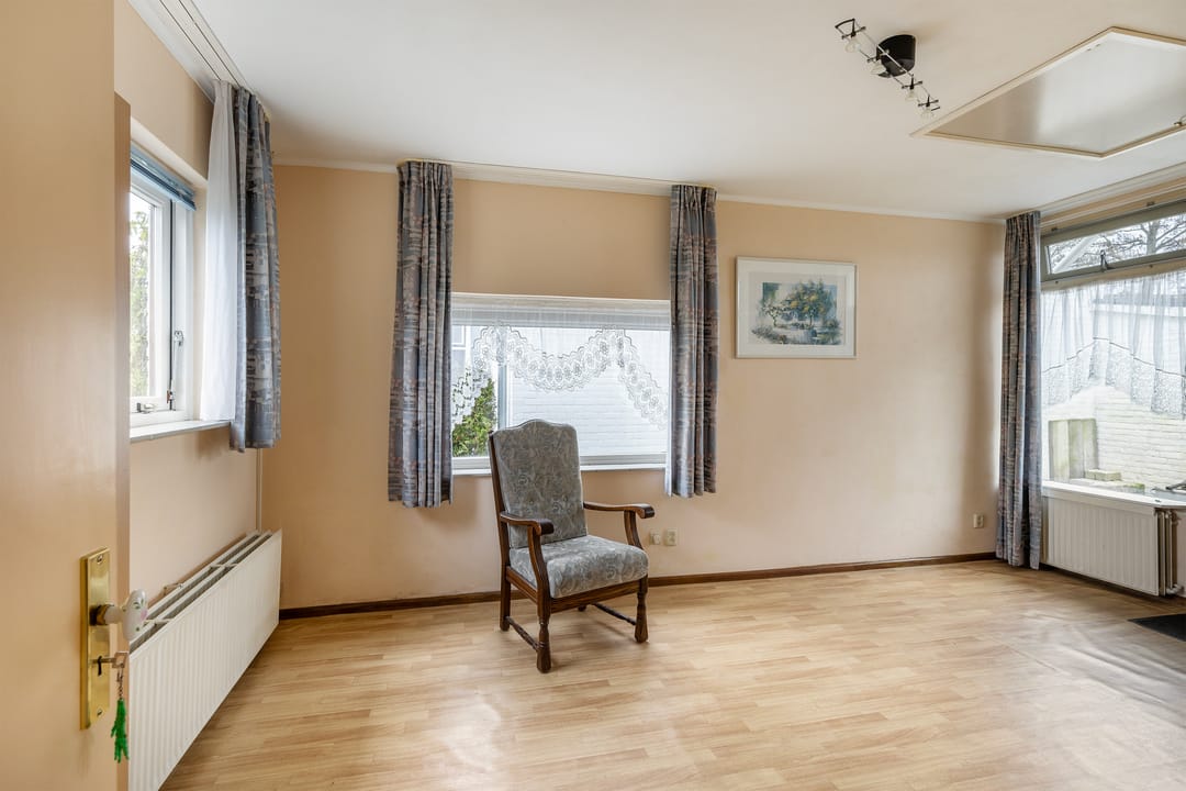 Photo 23 of Bernhardstraat 2