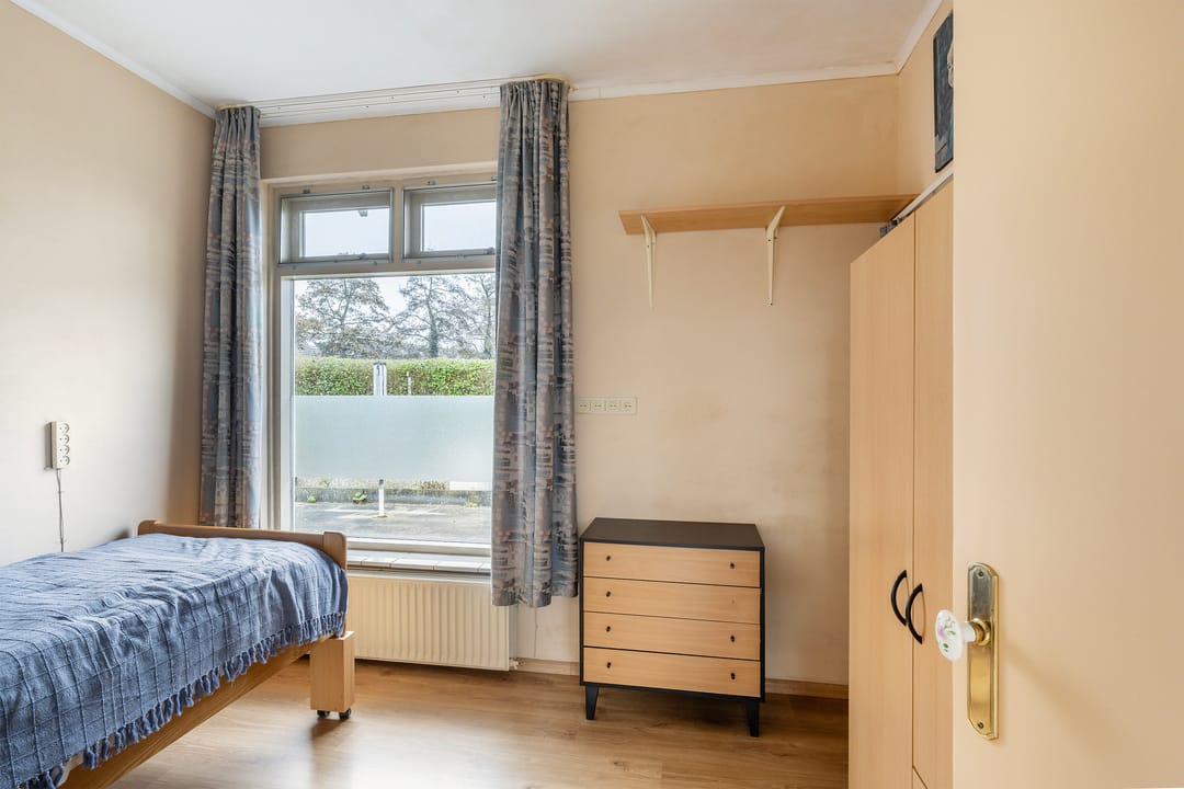 Photo 28 of Bernhardstraat 2