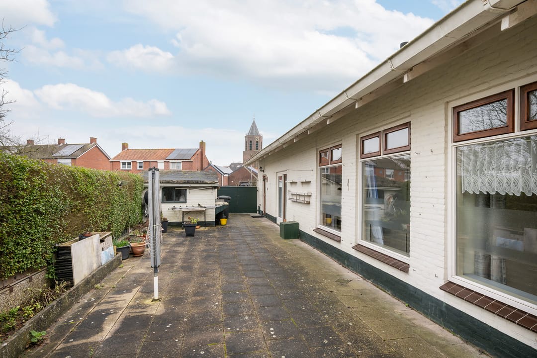 Photo 32 of Bernhardstraat 2