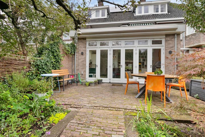 Photo 2 of Vijverhof 1