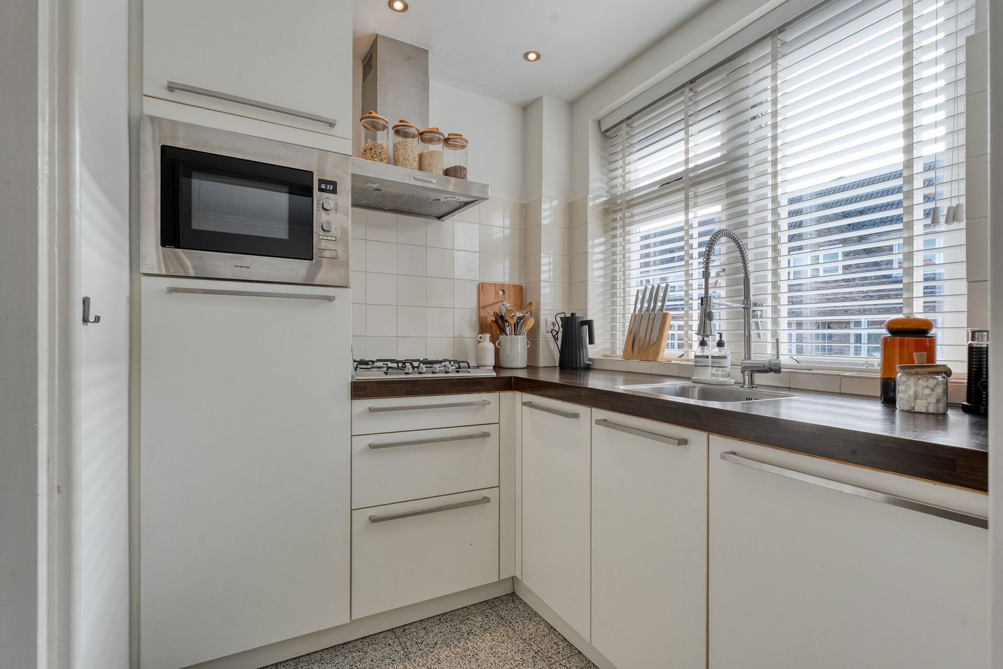 Photo 14 of Kamerlingh Onnesstraat 8