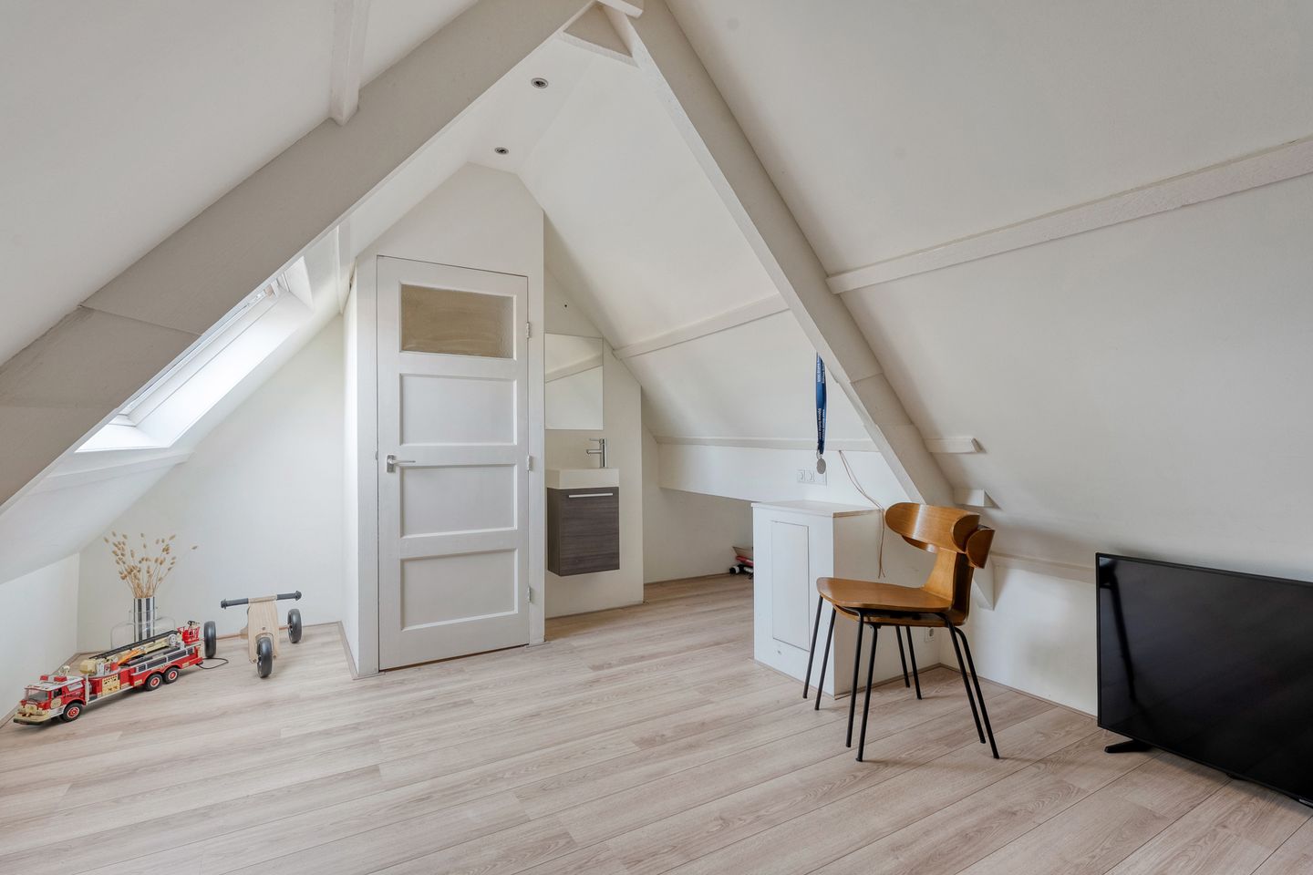 Photo 34 of Kamerlingh Onnesstraat 8