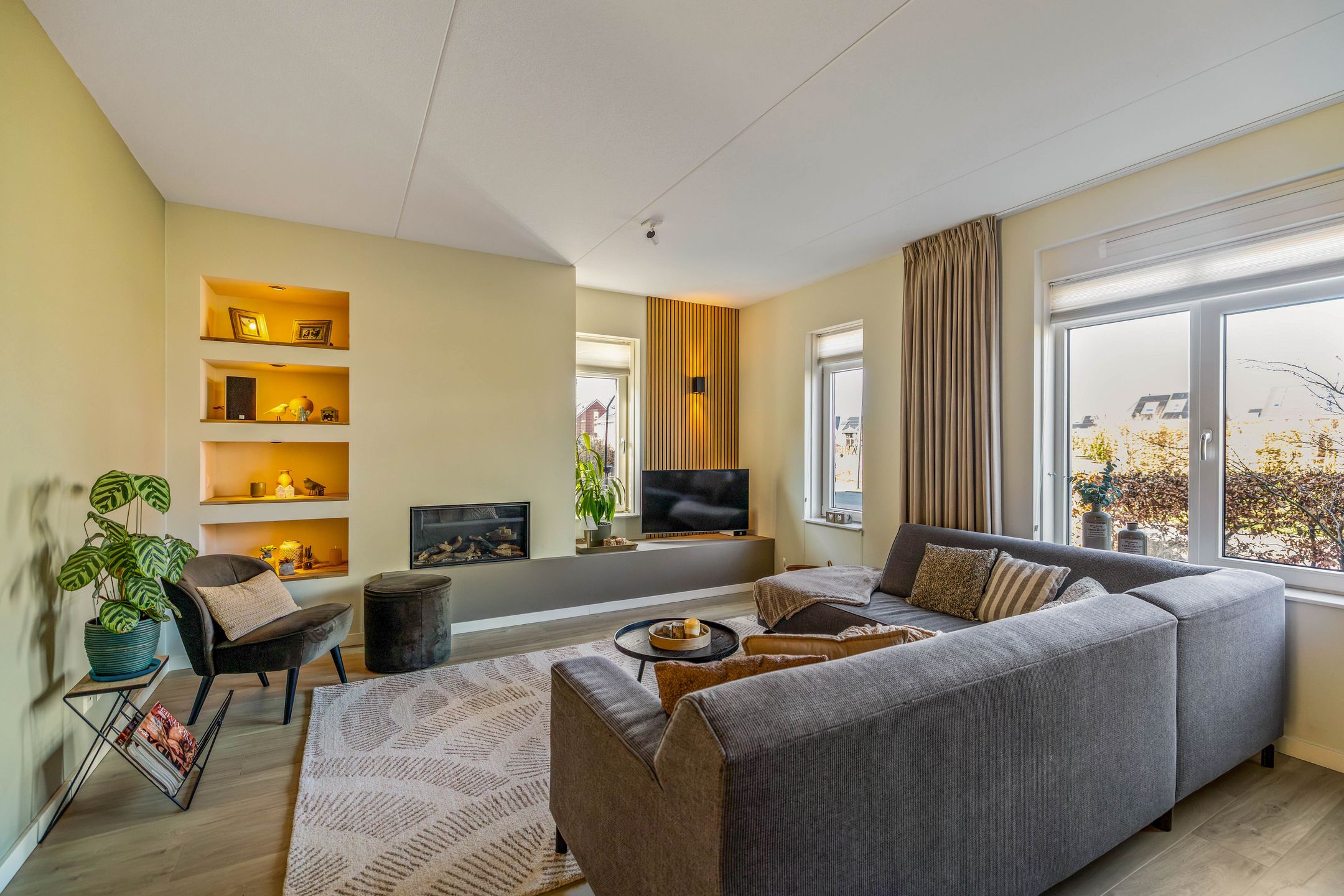 Photo 9 of Eertouw 21