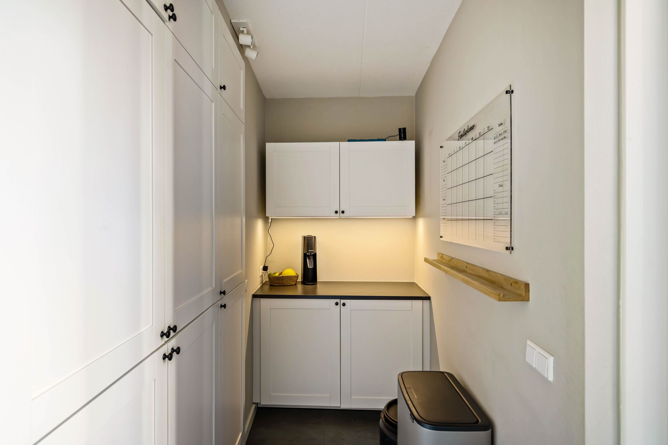 Photo 24 of Eertouw 21