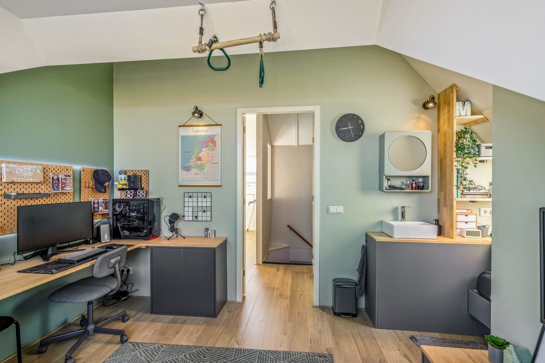 Photo 46 of Eertouw 21