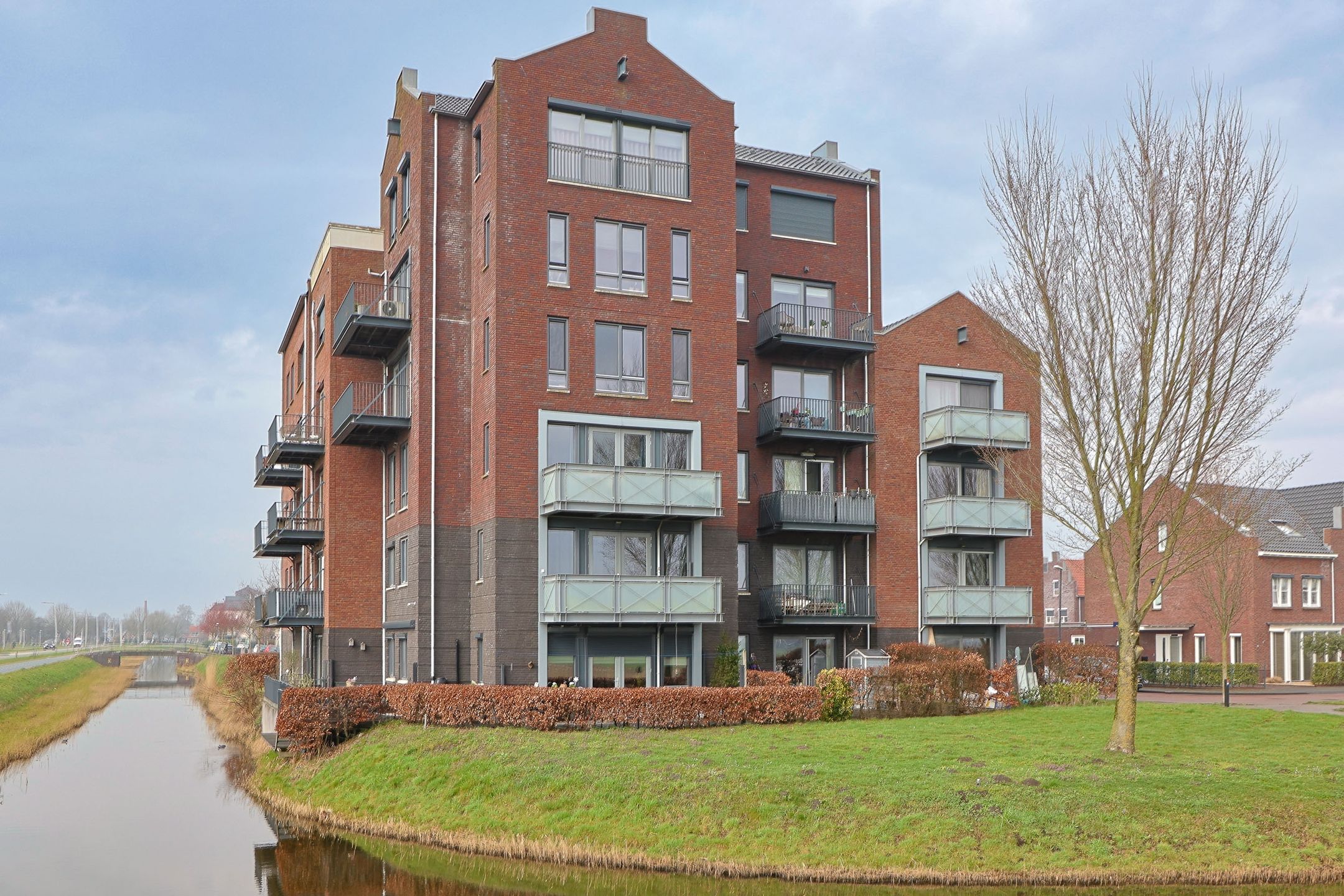 Buying a house in The Netherlands., Bunschoter Veenkamp 90-A