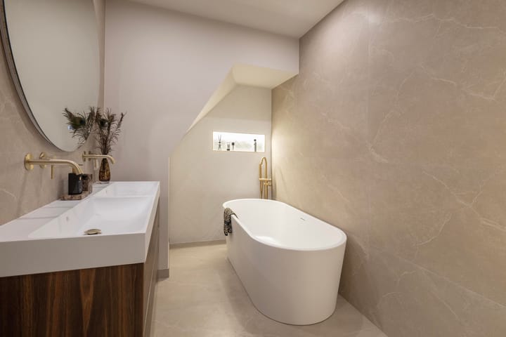 Foto 2 van Mathenesserweg 75-B