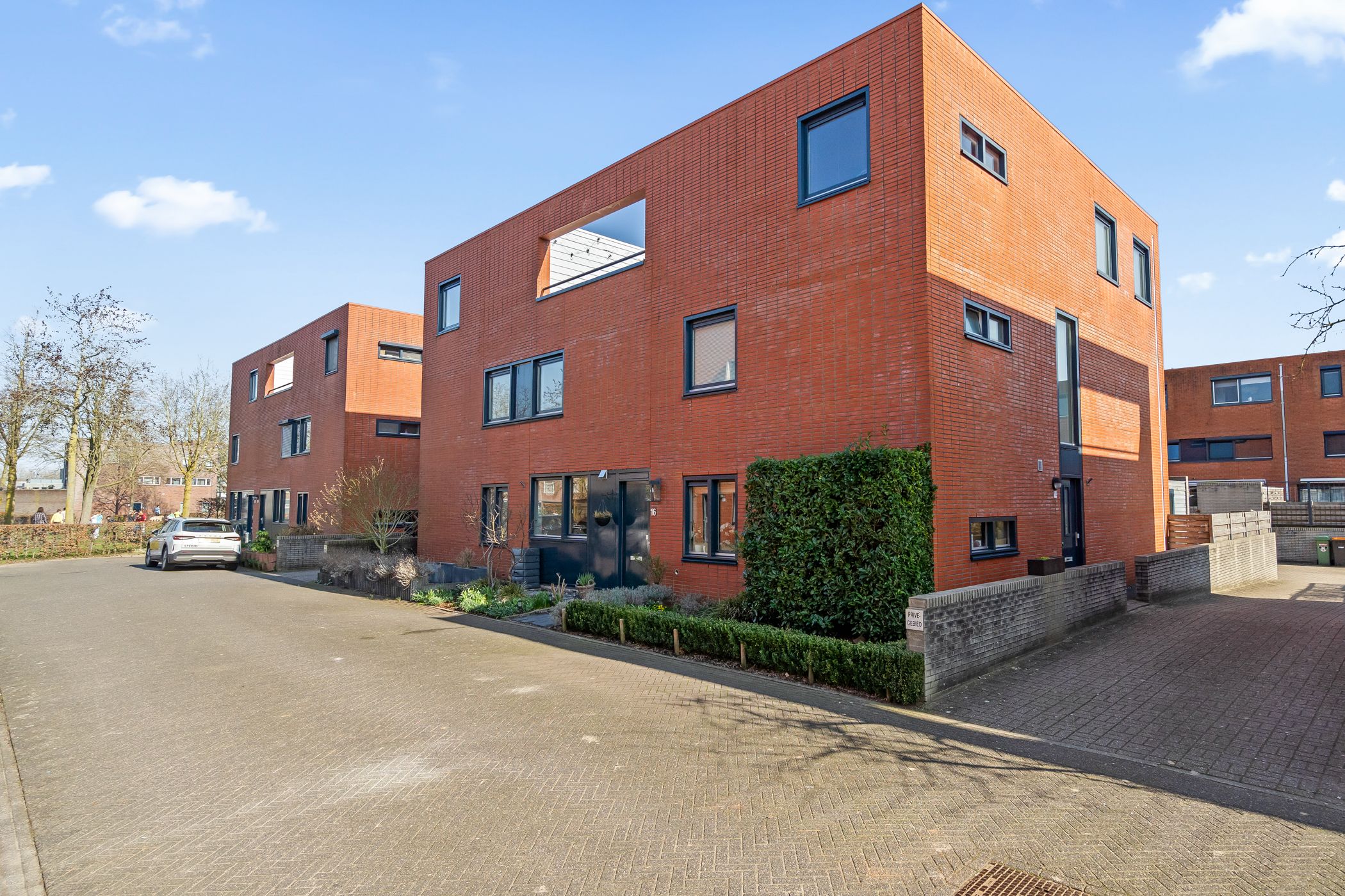 Buying a house in The Netherlands., Kappeyne v d Coppellostraat 16
