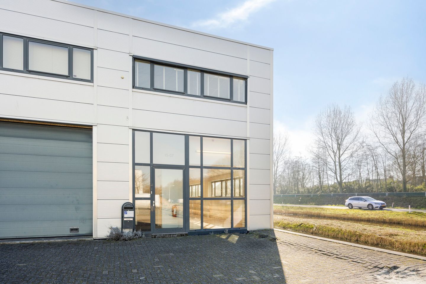 View photo 1 of Leeghwaterstraat 15-07