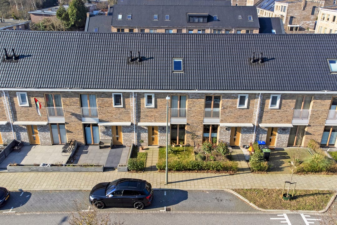 Photo 38 of Jacob van Ruisdaelstraat 9