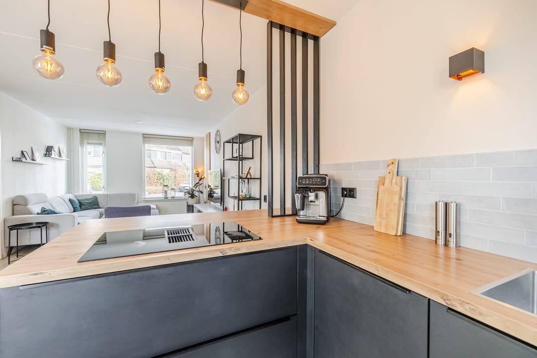 Photo 22 of Mantinghstraat 90