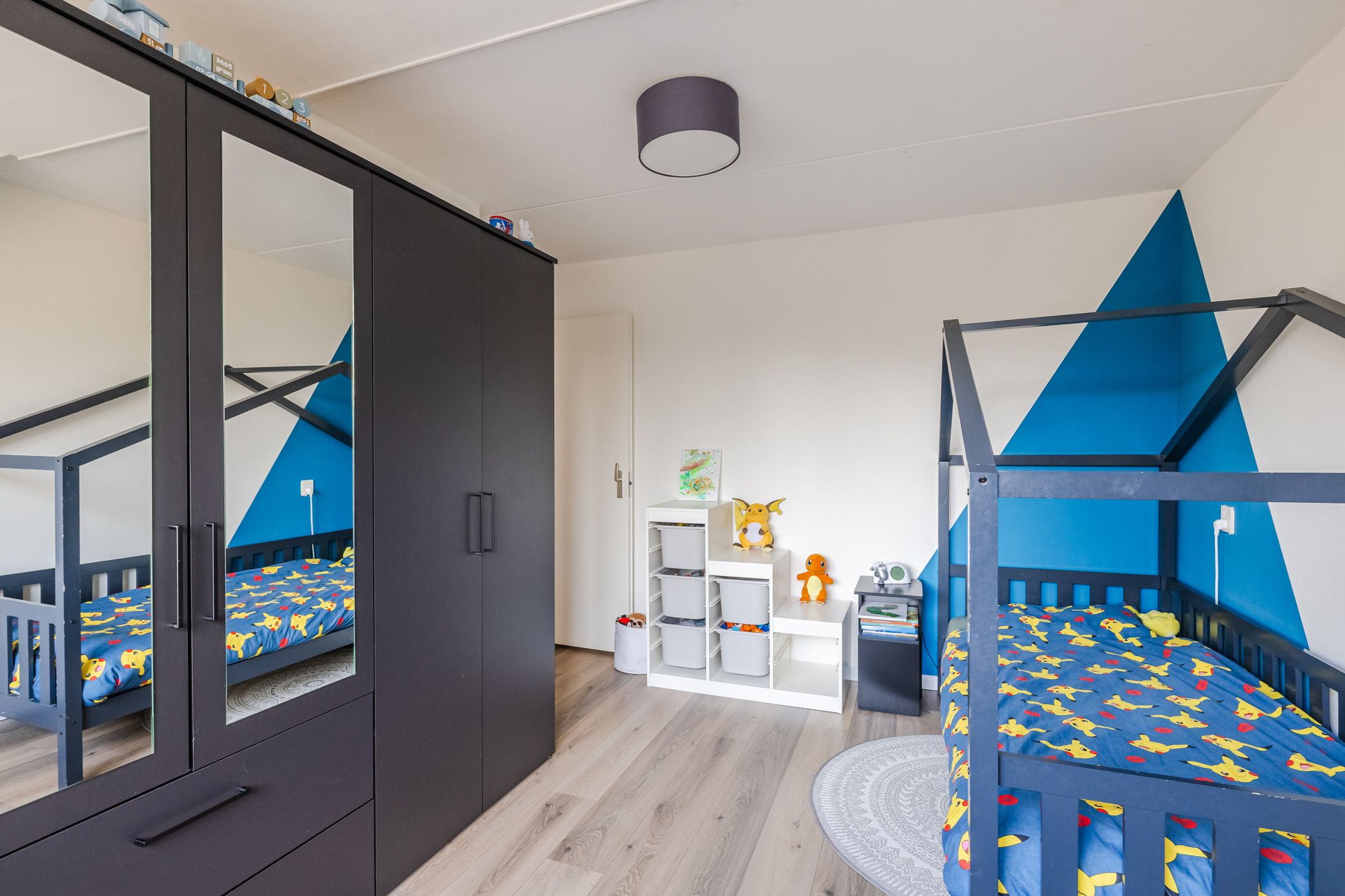 Photo 36 of Mantinghstraat 90