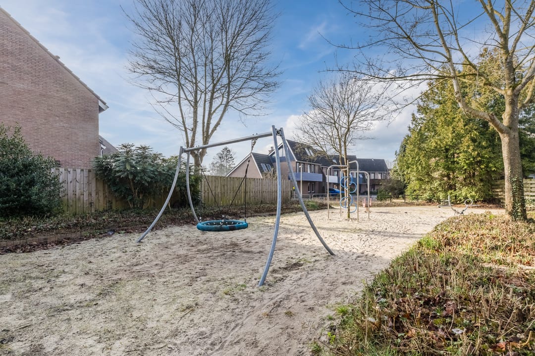 Photo 61 of Mantinghstraat 90