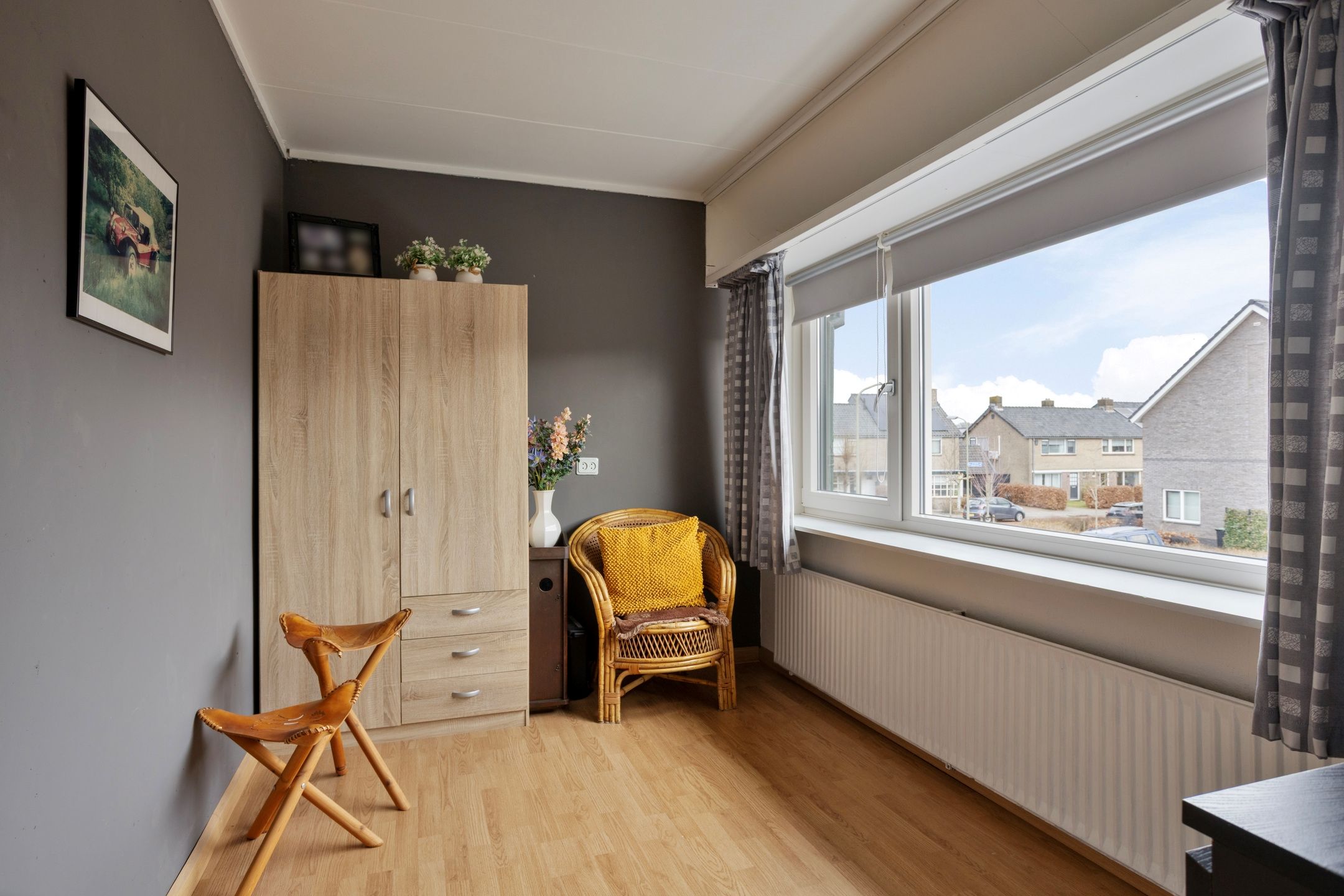 Photo 24 of J.D. van der Waalsstraat 35