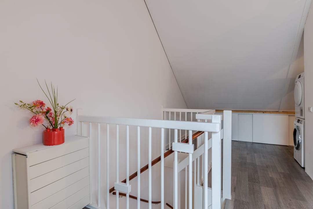 Photo 37 of Vogelwikke 9