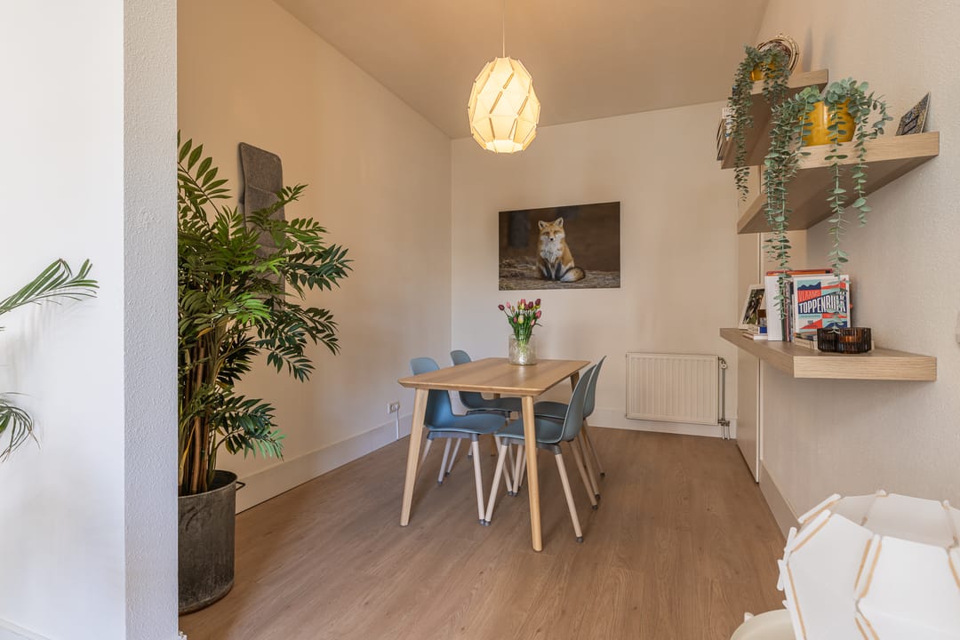 Photo 16 of Bloemstraat 72