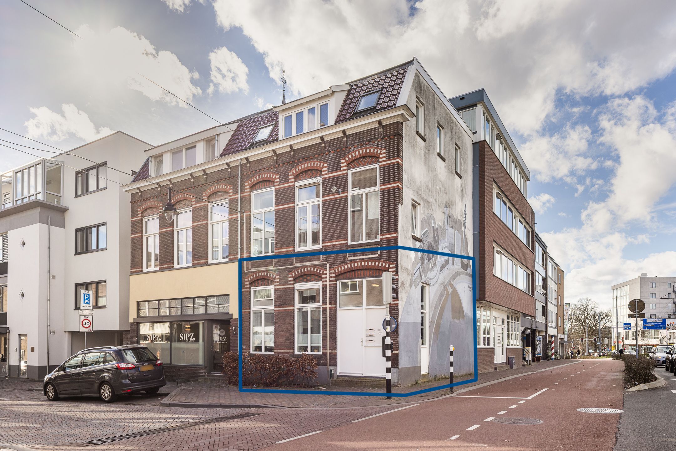 Photo 27 of Bloemstraat 72