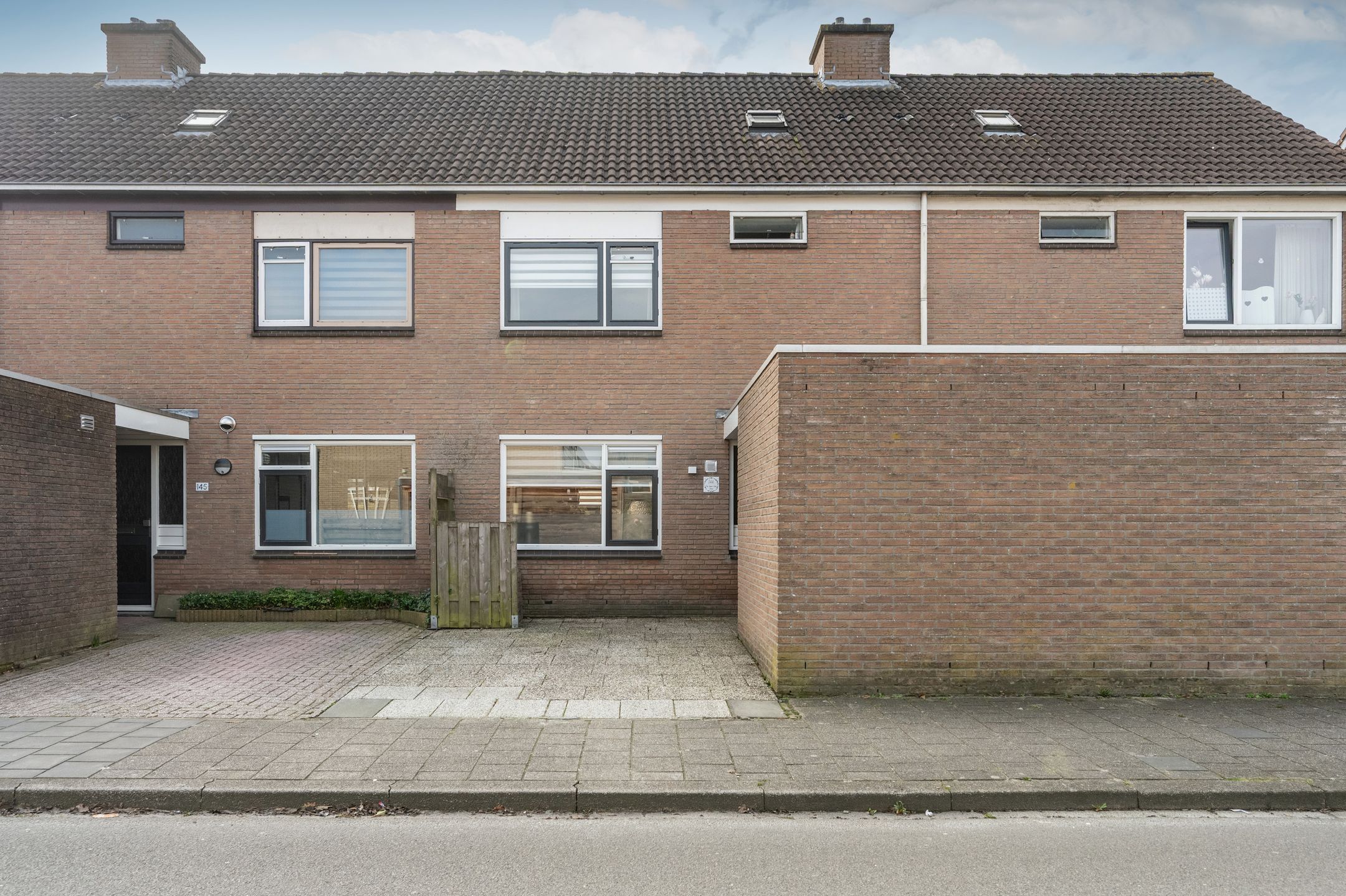 Photo 30 of Valkenveld 144