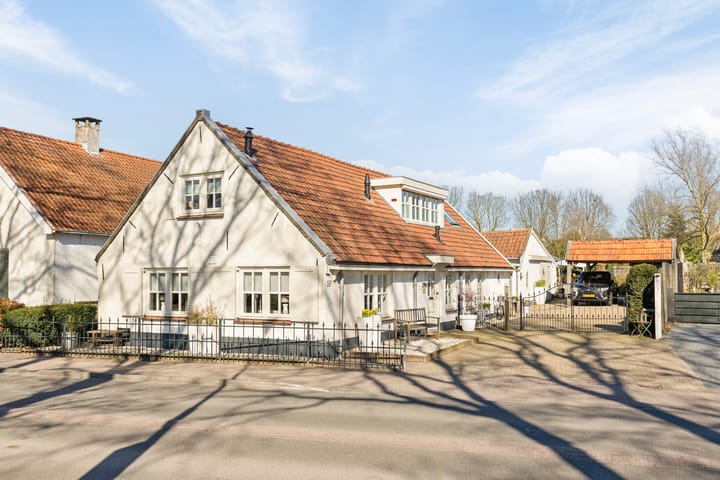 Rijksstraatweg 137 main image