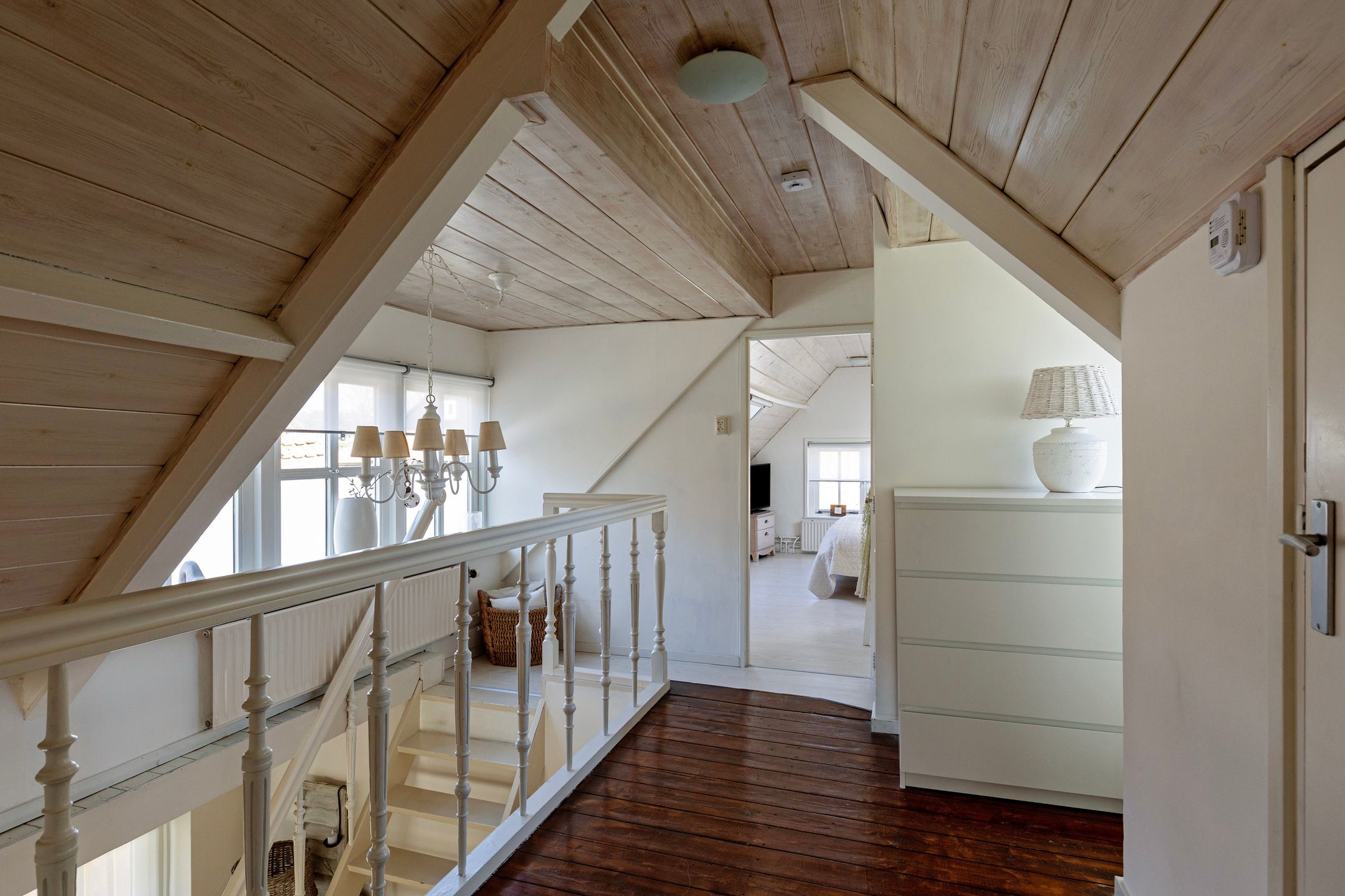 Foto 27 van Rijksstraatweg 137