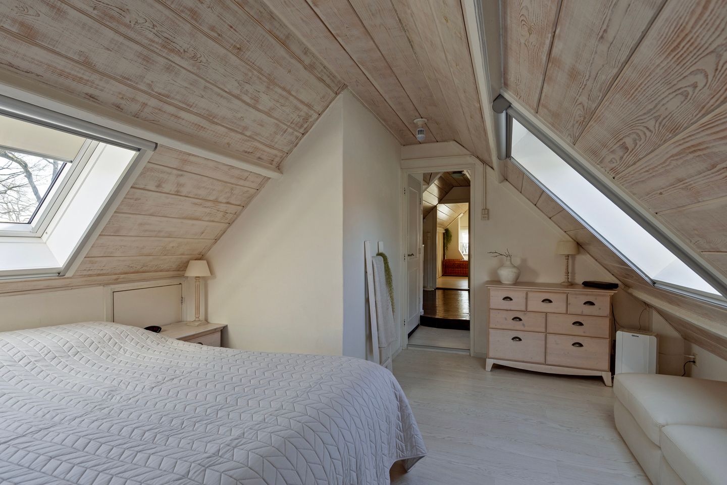 Foto 29 van Rijksstraatweg 137